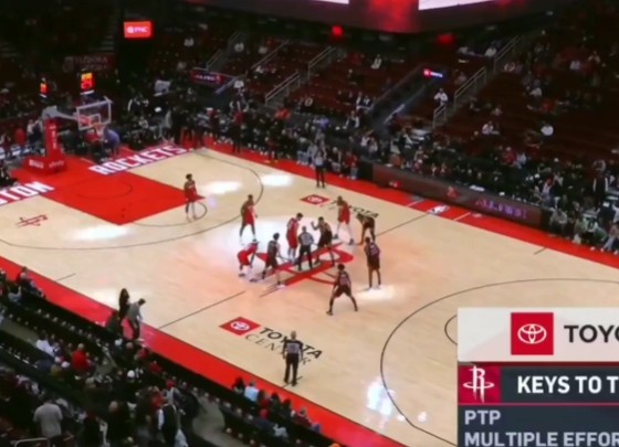 星空娱乐-主场现大量空座？KD解释：第二节中段才满座 休斯敦一直都是这样